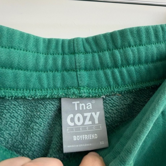 TNA Drawstring Fleece Shorts - Picture 2 of 2